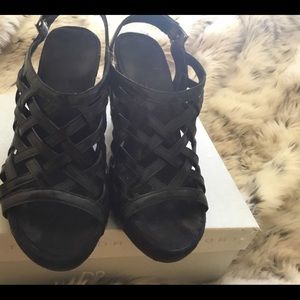 Aerosols great condition super comfy